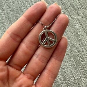 TIFFANY AND CO STERLING SILVER PEACE SIGN 16” necklace